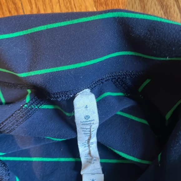 Lululemon Asana Jacket and Tank - Picture 2 of 13